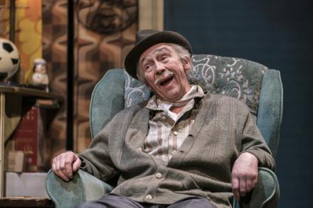 News: Paul Whitehouse Returns To Only Fools Cast News: Paul Whitehouse Returns To Only Fools Cast