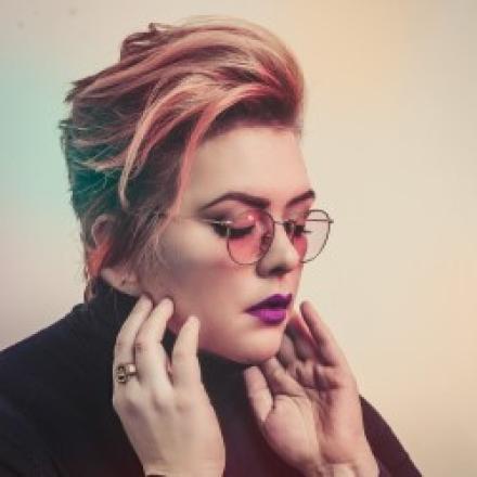 Edinburgh Fringe Review 2019 – Jayde Adams, The Ballad of Kylie Jenner's Old Face, Pleasance Edinburgh Fringe Review 2019 – Jayde Adams, The Ballad of Kylie Jenner's Old Face, Pleasance