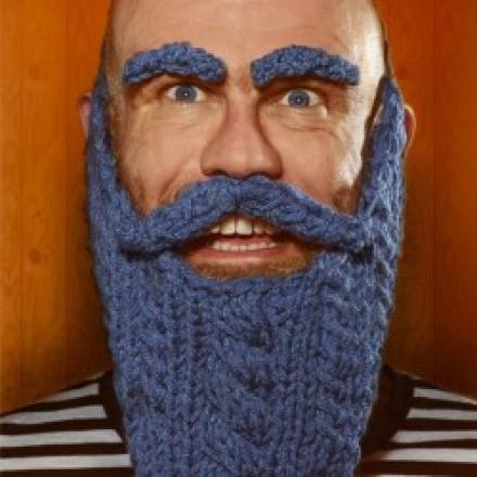 Edinburgh Fringe Review 2019 – Olaf Falafel Presents Knitting With Maracas, Laughing Horse @ The Pear Tree Edinburgh Fringe Review 2019 – Olaf Falafel Presents Knitting With Maracas, Laughing Horse @ The Pear Tree