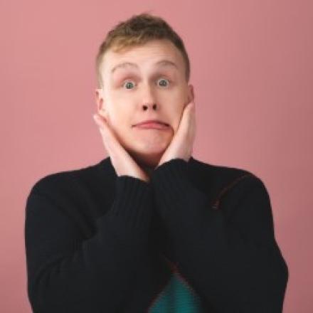 Edinburgh Fringe Review – Josh Jones, Gobsmacked, Pleasance Courtyard