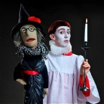 Edinburgh Fringe Review – Lachlan Werner, Voices Of Evil Pleasance Courtyard Edinburgh Fringe Review – Lachlan Werner, Voices Of Evil Pleasance Courtyard