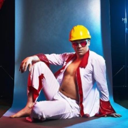 Edinburgh Fringe Review – Mat Ewins, Mr TikTok, Monkey Barrel