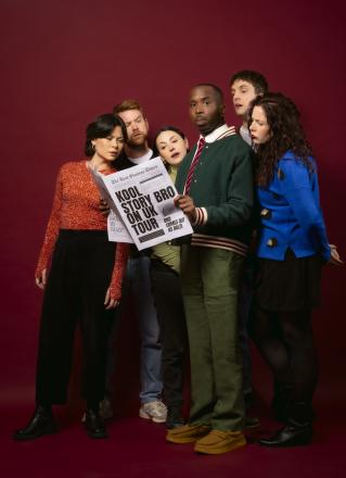 Ghosts Star Takes Impro Show On The Road Ghosts Star Takes Impro Show On The Road