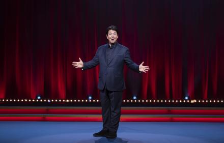 "The process of finding my voice on stage was tough" Michael McIntyre Talks About 25 Years Of Standing Up "The process of finding my voice on stage was tough" Michael McIntyre Talks About 25 Years Of Standing Up