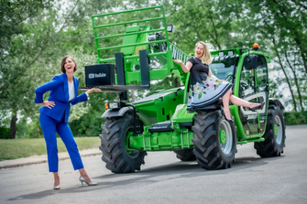 News: Just For Laughs Clocks Up 10 Million YouTube Subscribers News: Just For Laughs Clocks Up 10 Million YouTube Subscribers