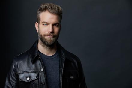News: Michael Che, Anthony Jeselnik & More Join Just for Laughs Line-Up News: Michael Che, Anthony Jeselnik & More Join Just for Laughs Line-Up