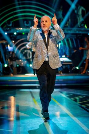 News: Bill Bailey And Oti Mabuse Win Strictly Come Dancing 2020