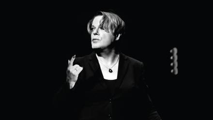 Eddie Izzard's Hamlet Comes To London Eddie Izzard's Hamlet Comes To London