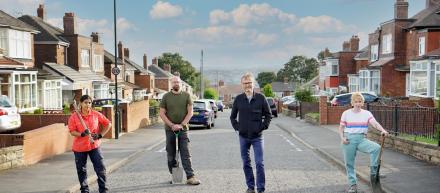 News: Hugh Dennis to present The Great British Dig: History in Your Back Garden