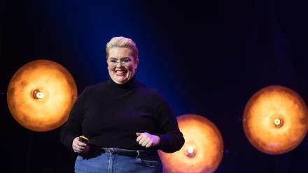 Jayde Adams Fronts New Podcast About Neighbour Rivalries Jayde Adams Fronts New Podcast About Neighbour Rivalries