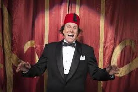 BEST OF TOMMY COOPER  magic act show 