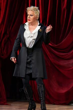 Eddie Izzard Brings Dickens Show To London Eddie Izzard Brings Dickens Show To London