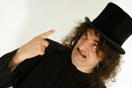 Jerry Sadowitz –  “I wouldn’t continue performing if it was just an audience of Nazis.