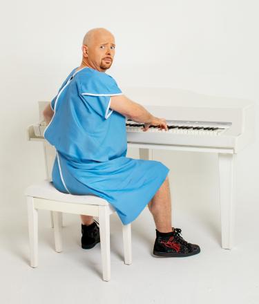 Edinburgh Fringe Interview: Rarely Asked Questions – Jon Courtenay Edinburgh Fringe Interview: Rarely Asked Questions – Jon Courtenay