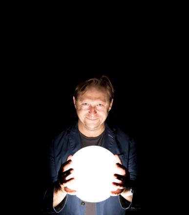 Comedian Tom Binns Admits Indecent Image Charges Comedian Tom Binns Admits Indecent Image Charges