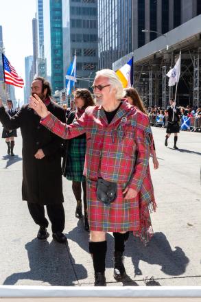 billy connolly parade