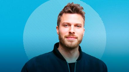 Rick Edwards Takes Over As Fighting Talk And He's As Surprised As Us! Rick Edwards Takes Over As Fighting Talk And He's As Surprised As Us!