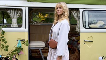 Interview: Lucy Punch On New Motherland Spin-Off Amandaland Interview: Lucy Punch On New Motherland Spin-Off Amandaland