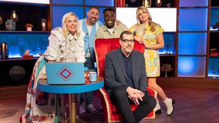 Sarra Pascoe and Harriet Kemsley Appear On Richard Osman's House of Games Sarra Pascoe and Harriet Kemsley Appear On Richard Osman's House of Games