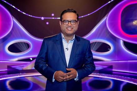 Paul Sinha's TV Showdown Returns Paul Sinha's TV Showdown Returns