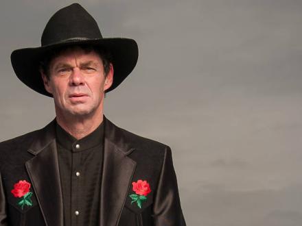 News: Rich Hall Explores The Relationship Between America And Russia