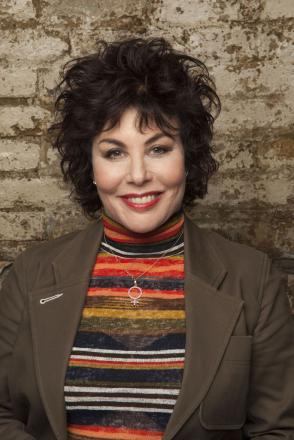 News: Ruby Wax Cancels Edinburgh Shows Due To Injury 