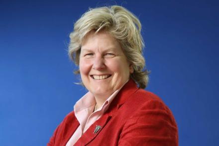 sandi toksvig sandi toksvig