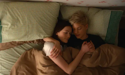 Review: Feel Good, Netflix Review: Feel Good, Netflix