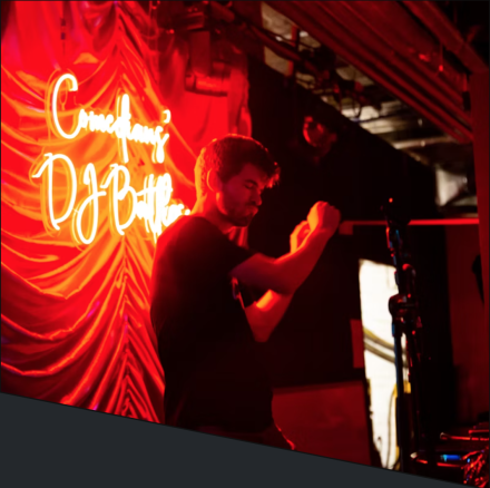 Ivo Graham Brings His Comedian's' DJ Battles To London Ivo Graham Brings His Comedian's' DJ Battles To London
