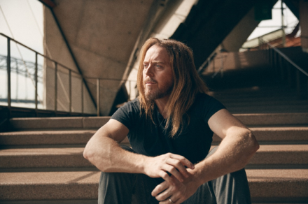 Tim Minchin Releases New Single – Watch The Video Here Tim Minchin Releases New Single – Watch The Video Here
