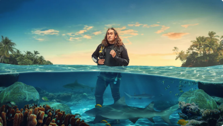 Ross Noble Is Not As Lazy As He Looks In Shark!