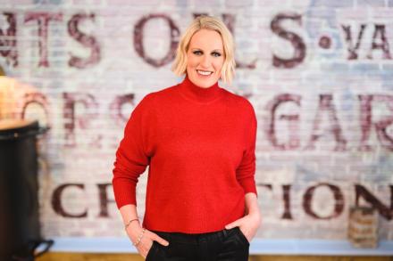 Cast And Guests Announced for Smoggie Queens Series Two