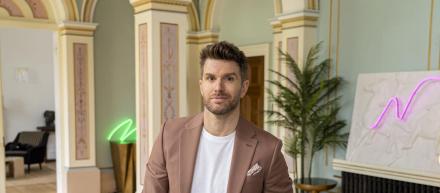 Joel Dommett Fronts New Dating Reality Gameshow Hybrid 