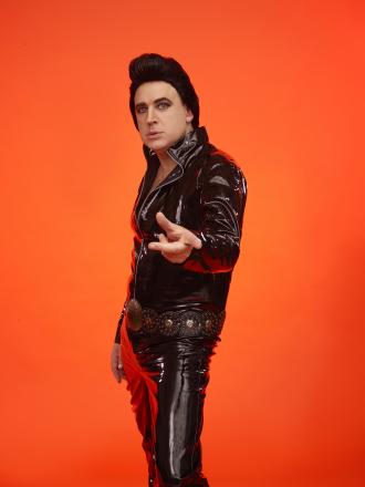 News: Tim Vine Takes His Plastic Elvis On Tour News: Tim Vine Takes His Plastic Elvis On Tour