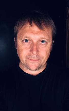 Comedian Tom Binns Admits Indecent Image Charges Comedian Tom Binns Admits Indecent Image Charges