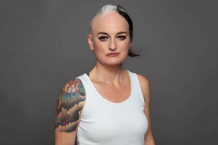 Zoe Lyons Announces Bald Ambition Tour Zoe Lyons Announces Bald Ambition Tour