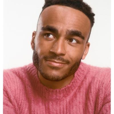 Munya Chawawa To Play Bottom Onstage