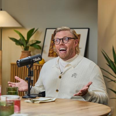 Rob Beckett Talks Comedy On Dish