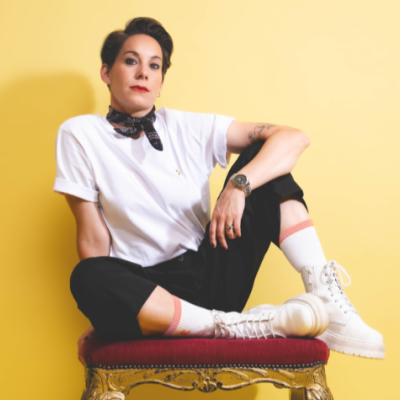 Review: Suzi Ruffell, Wilton's Music Hall