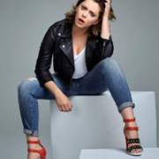 News: Rachel Bloom 