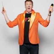 News: Joe Lycett To Host Stand Up To Cancer Quiz On Amazon Alexa