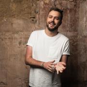 Iain Stirling to Narrate US Version Of Love Island