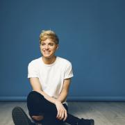 News: Mae Martin Hosts A Night With Guests Including Feel Good Co-Star Charlotte Ritchie