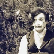 Review: Edinburgh Fringe 2025 – Scaramouche Jones, Hoots at Potterrow (Big Yurt)